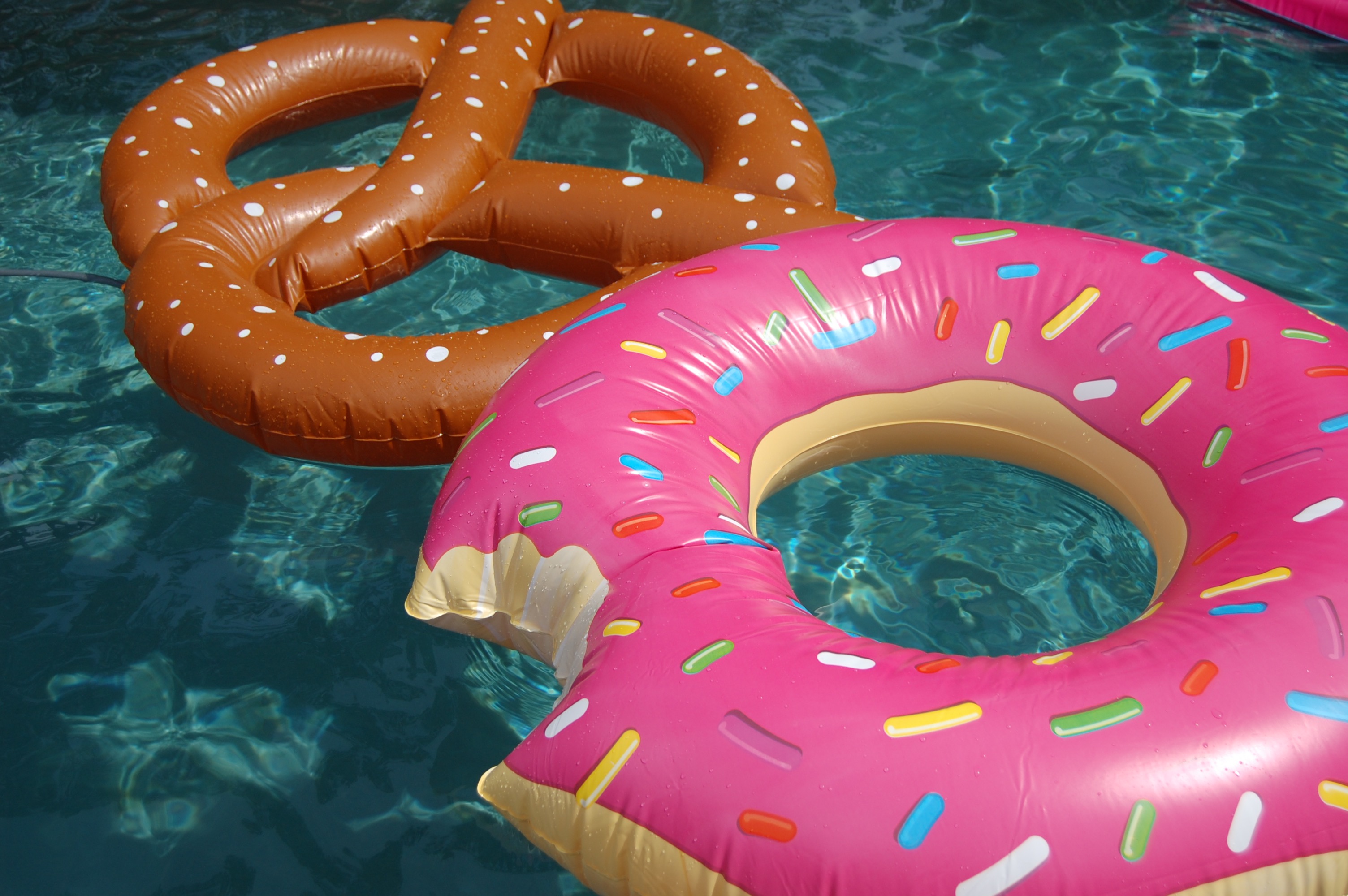 A2F Donut and pretzel Float