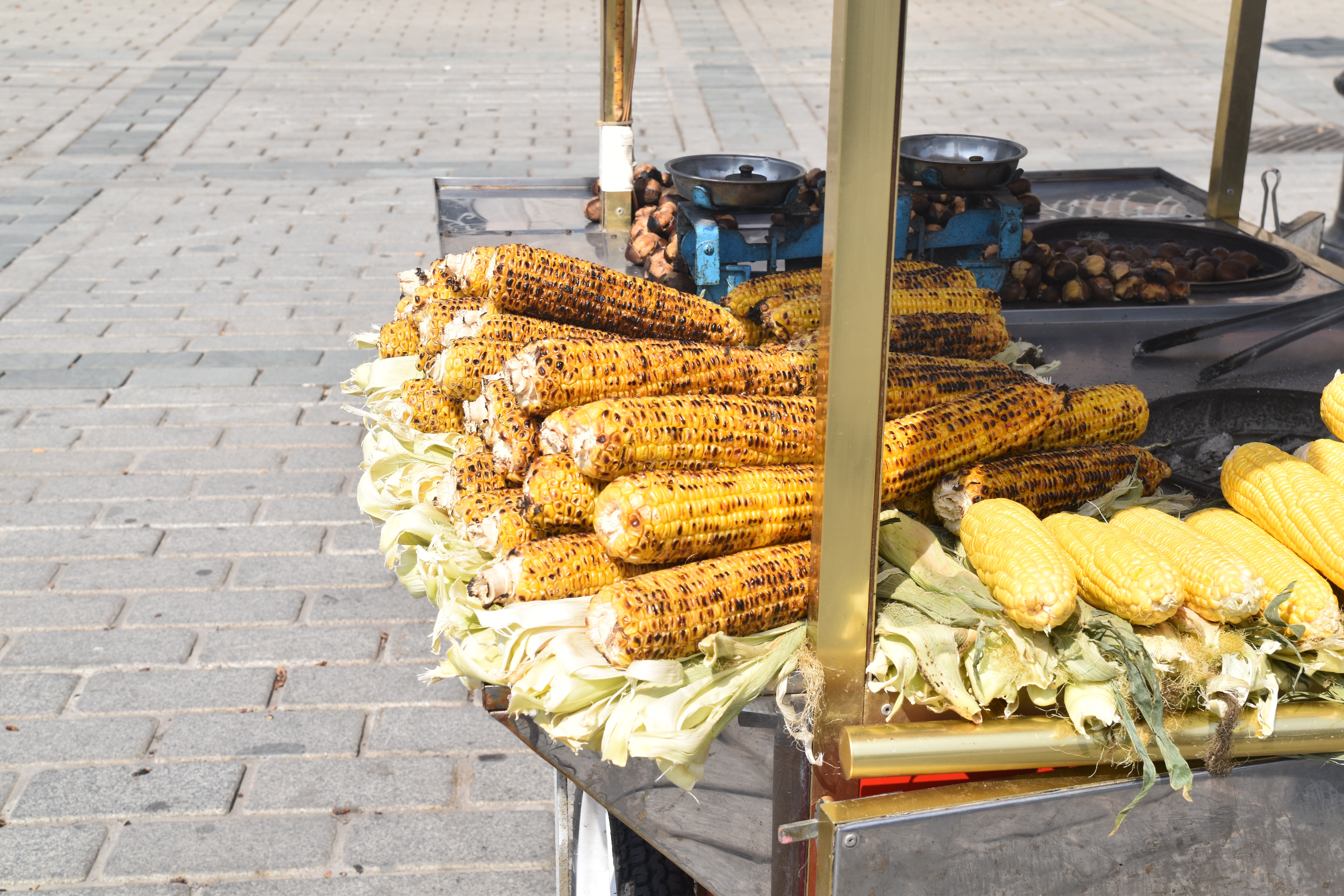 A2F Istanbul corn on the streets