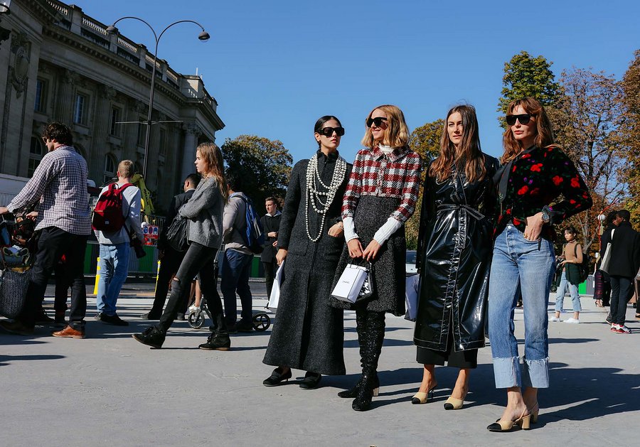 A2F Paris Street Style Gilda Ambrosio, Candela Novembre, Giorgia Tordini, Ece Sukon in Attico, Chanel, 