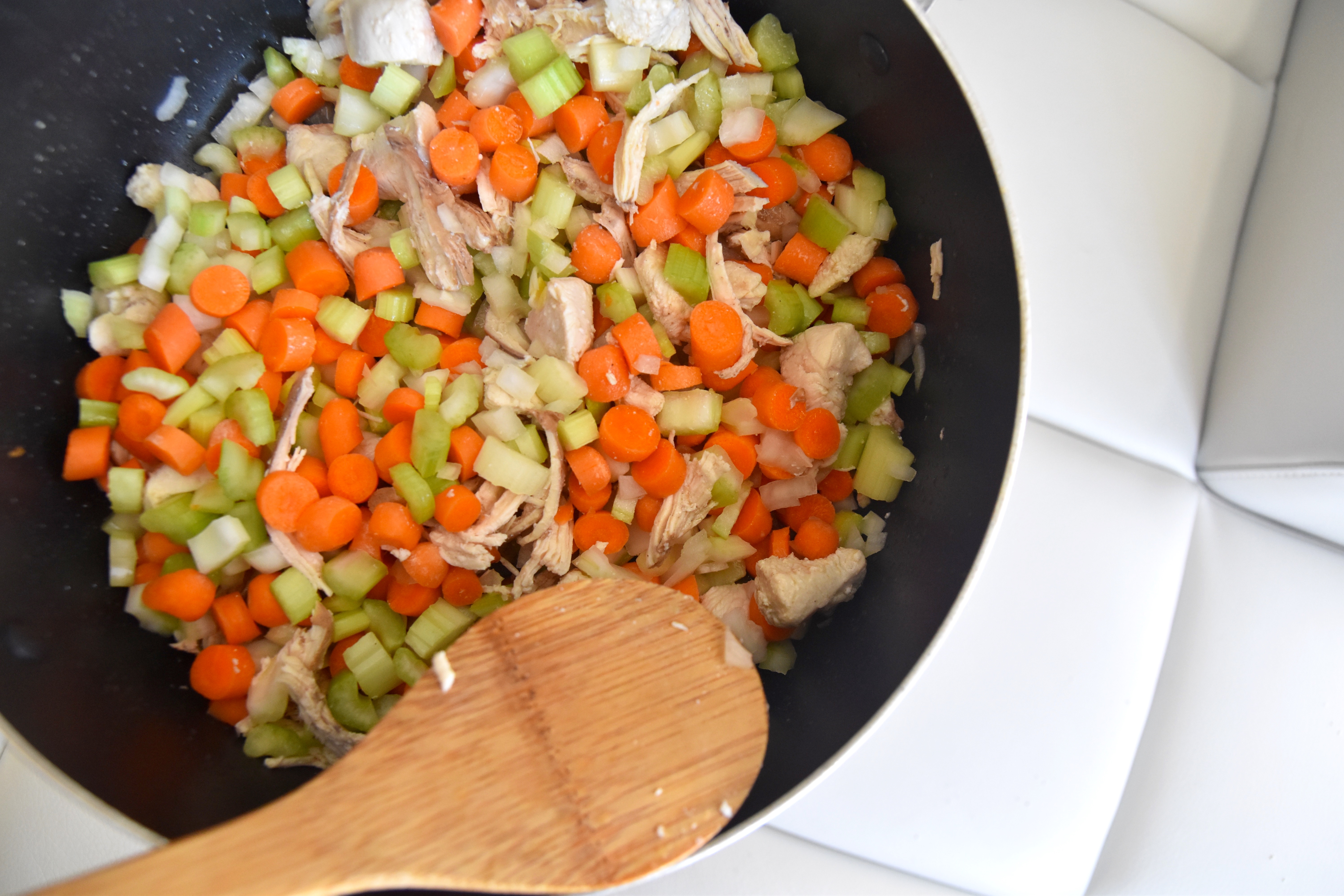 Chicken pot pie sautee vegetables and chicken