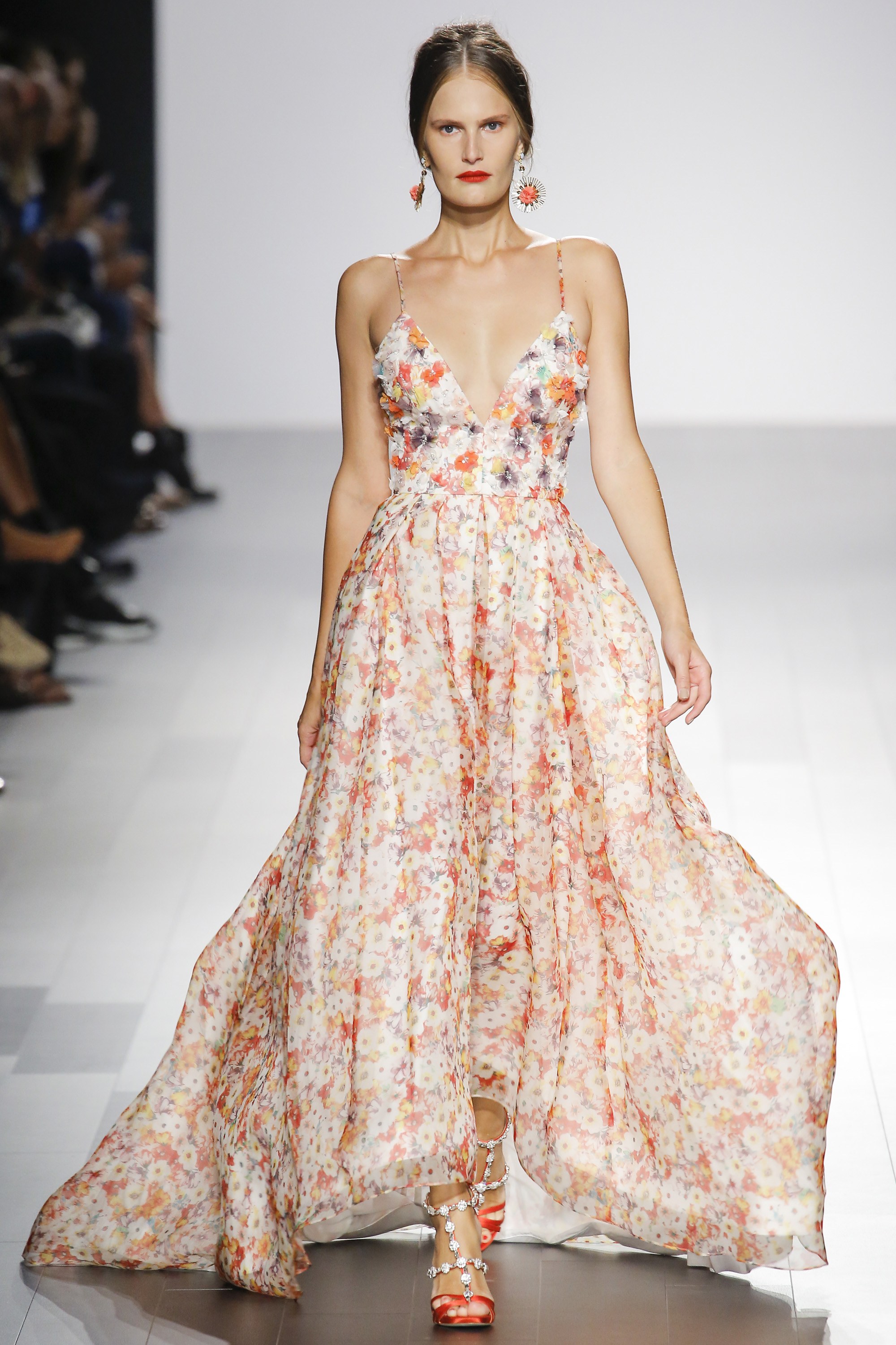 A2F NYFW S/S 2018 Floral Blooms Badgley Mischka