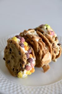 feature image of ice cream sandwiches with cereal