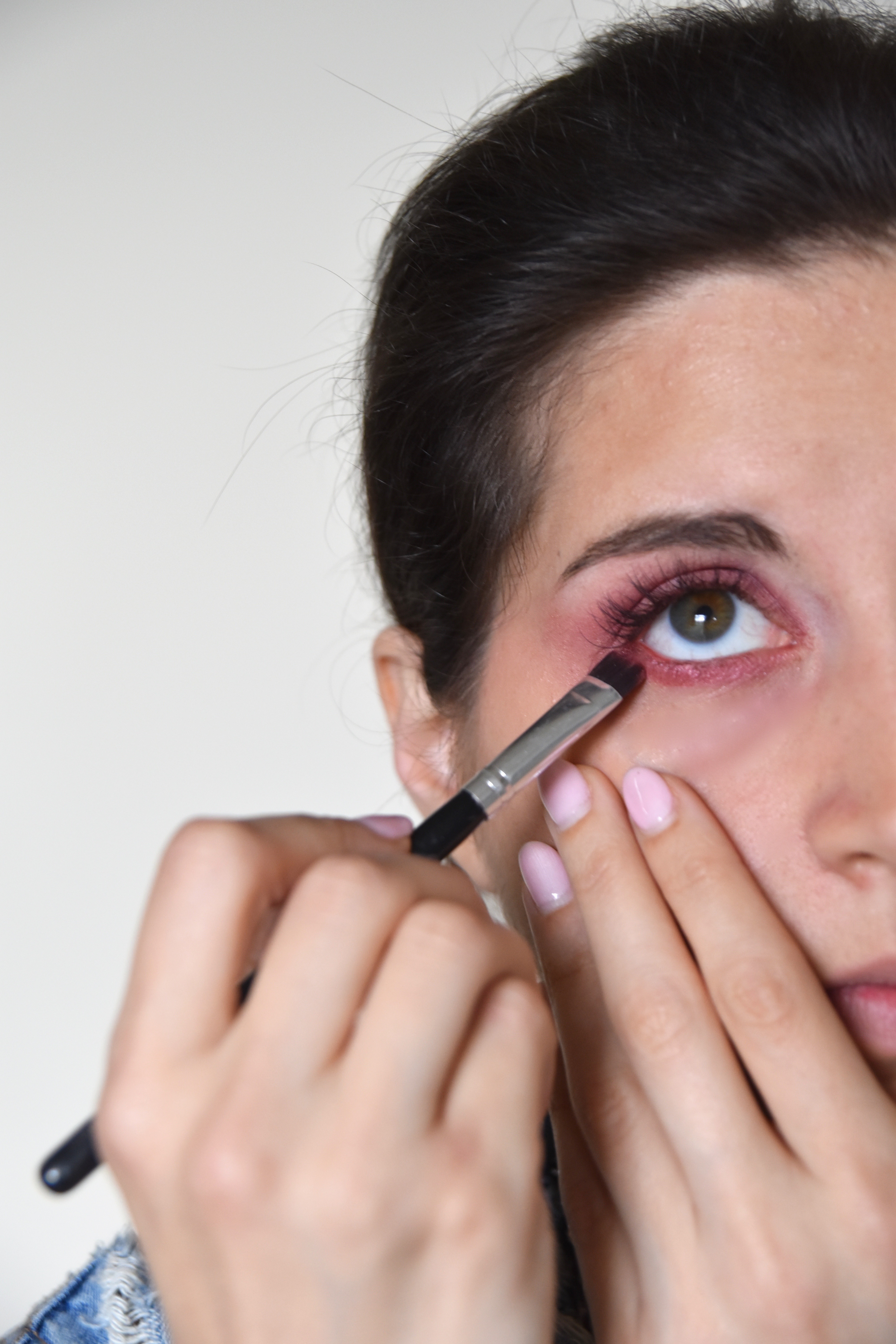 Monochromatic Look add under eyes