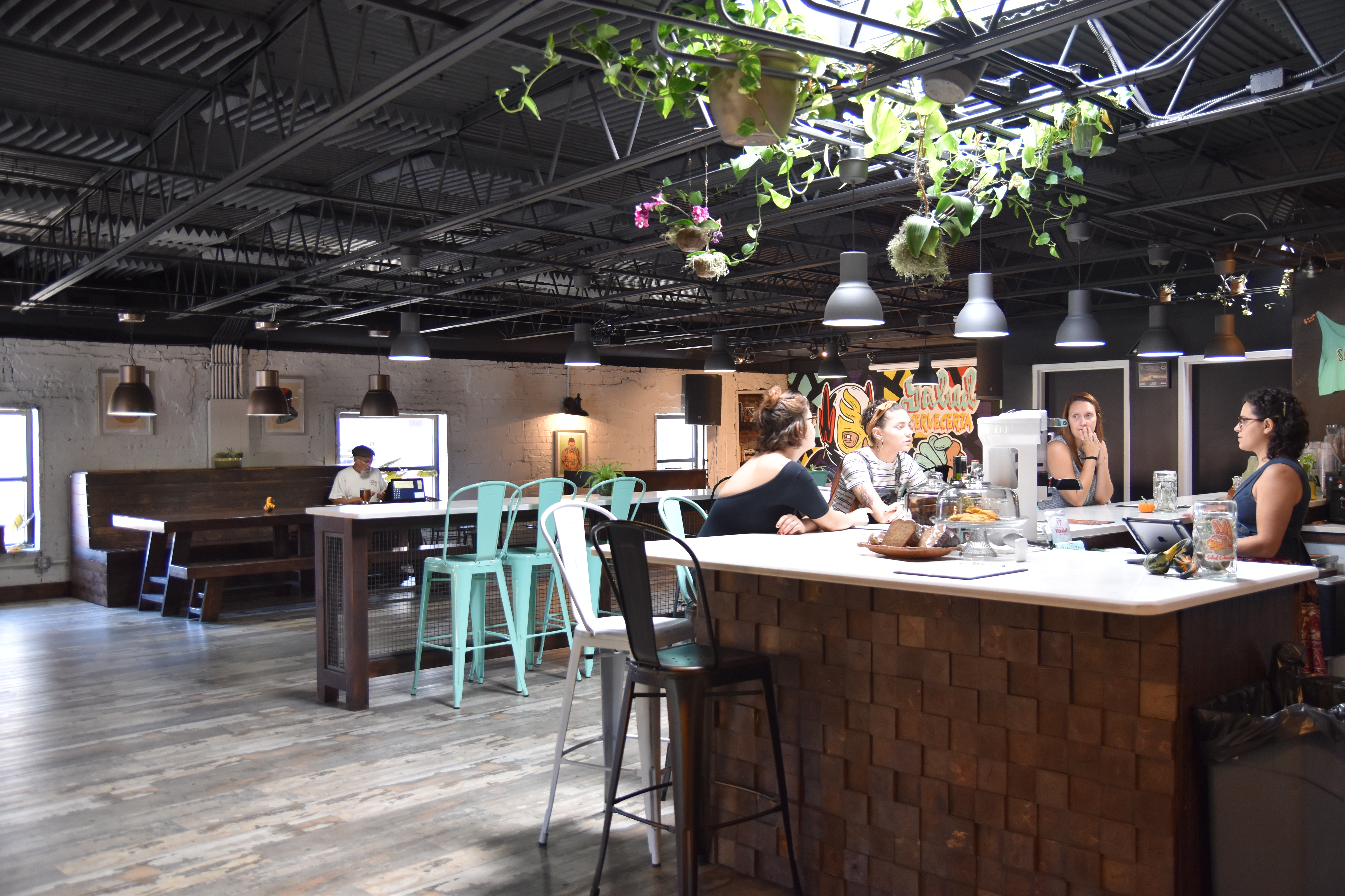 Trade & Lore Coffee in Noda