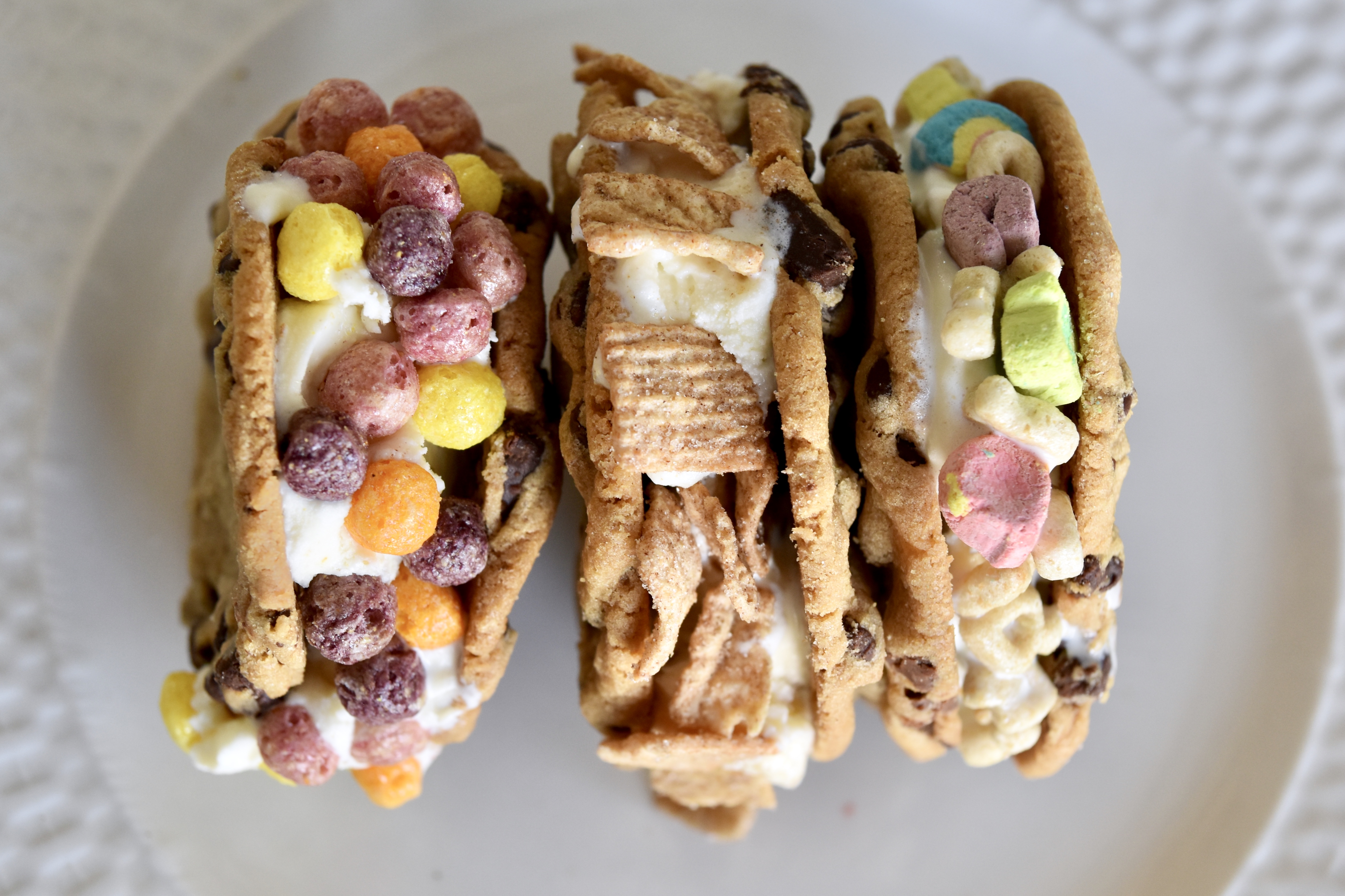 feature image of ice cream sandwiches with cereal